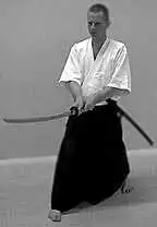 CHUDAN KAMAE