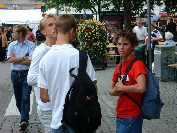 Folks at a festival. Photo: Stefan Stenudd.