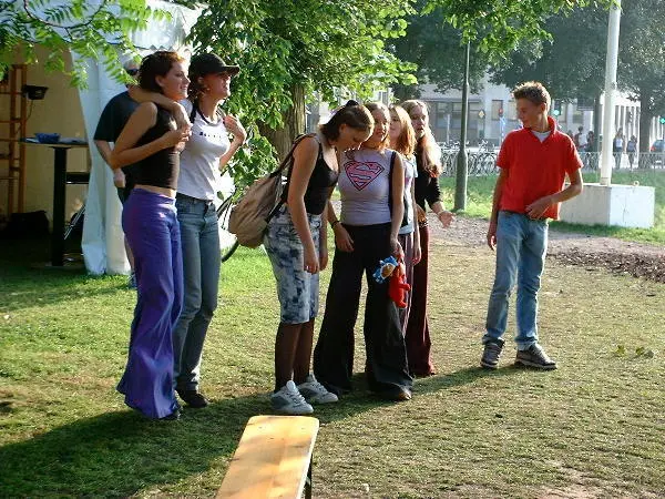 Folks at a festival. Photo: Stefan Stenudd.