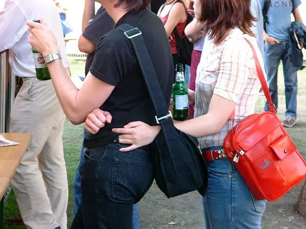 Folks at a festival. Photo: Stefan Stenudd.