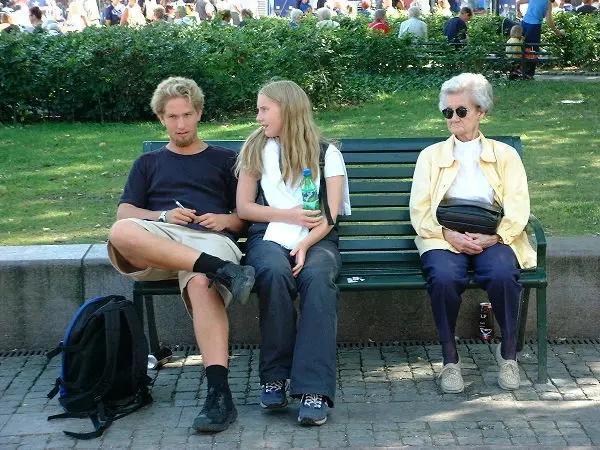 Folks at a festival. Photo: Stefan Stenudd.