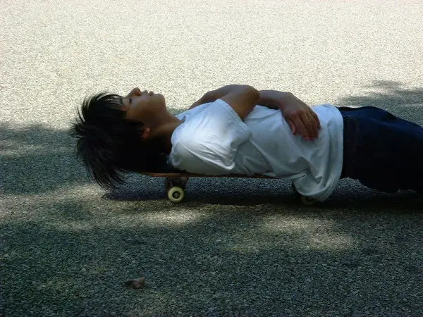 Shinjuku park skateboard. Photo by Stefan Stenudd.